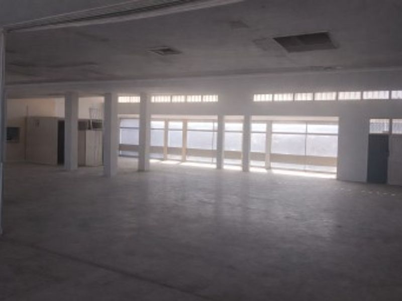 Prime Retail Opportunity in Greyville – 900 sqm High Visibility Space - Photo 3