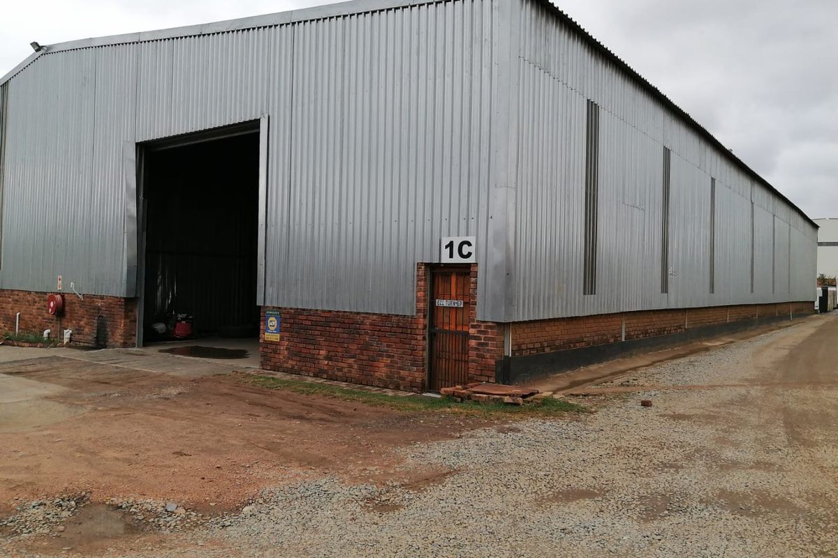500 SQUARE METERS INDUSTRIAL BUSINESS PROPERTY FOR RENTAL - Photo 5