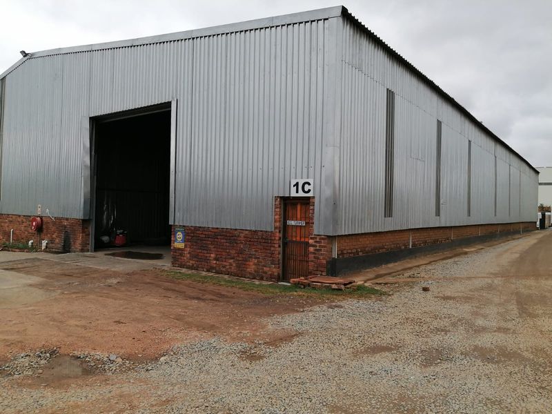 500 SQUARE METERS INDUSTRIAL BUSINESS PROPERTY FOR RENTAL - Photo 5
