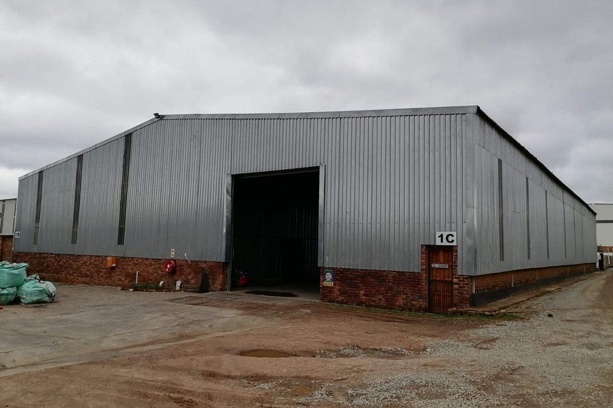 500 SQUARE METERS INDUSTRIAL BUSINESS PROPERTY FOR RENTAL - Photo 2