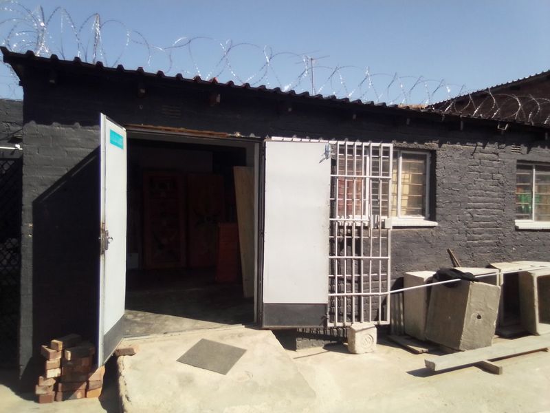 GENERAL BUSINESS PROPERTY FOR RENTAL - Photo 1