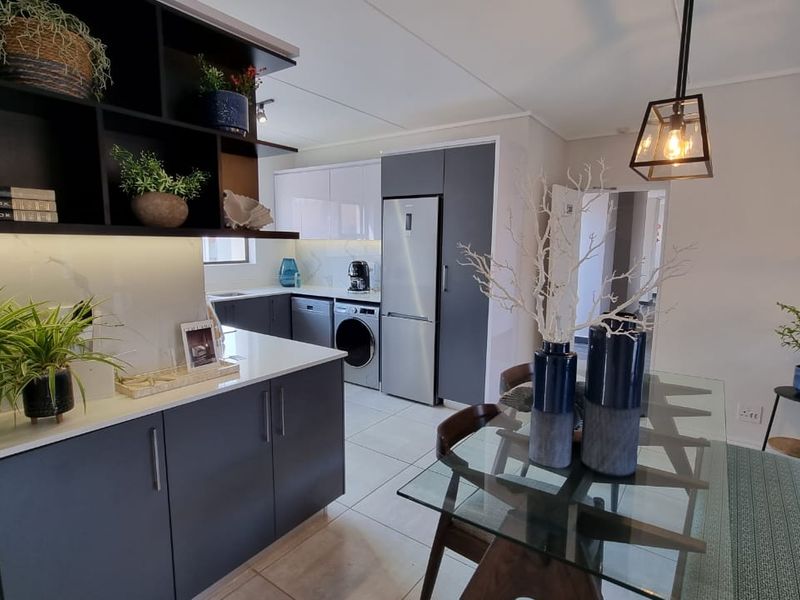 Estate Living at its Best  - Photo 4