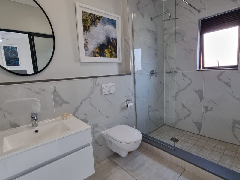 Estate Living at its Best  - Photo 10