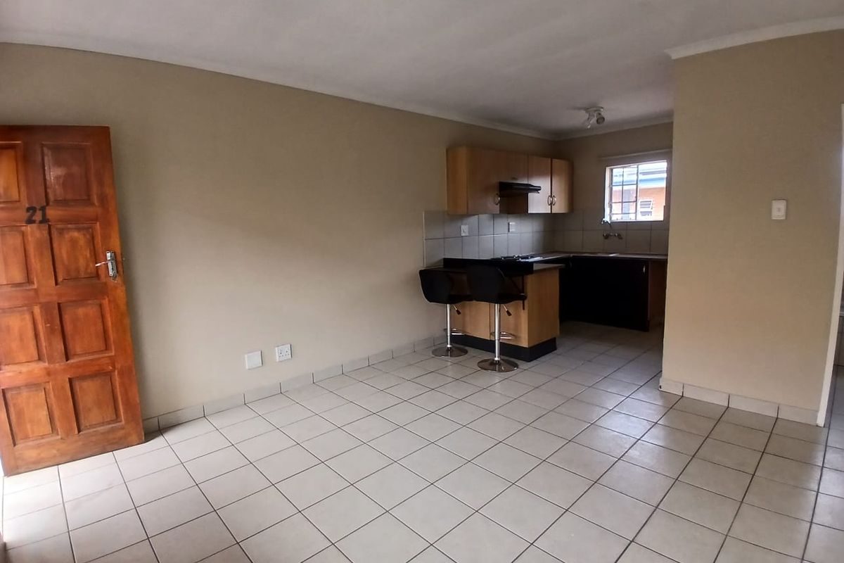 Your Dream Starter Home Awaits! - Photo 5