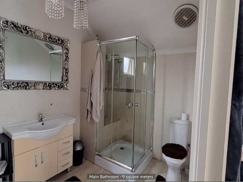 2 Bedroom Townhouse for Sale in Broadacres - Photo 4