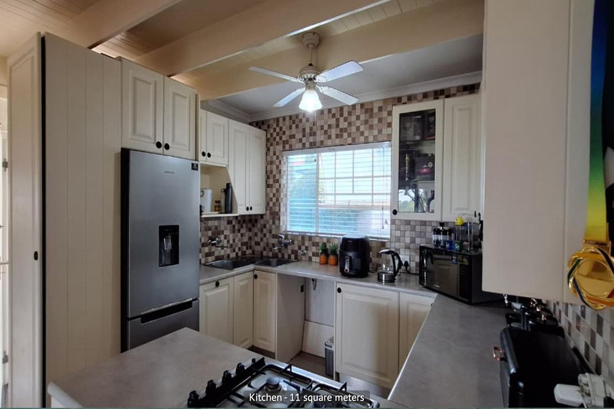 2 Bedroom Townhouse for Sale in Broadacres - Photo 3
