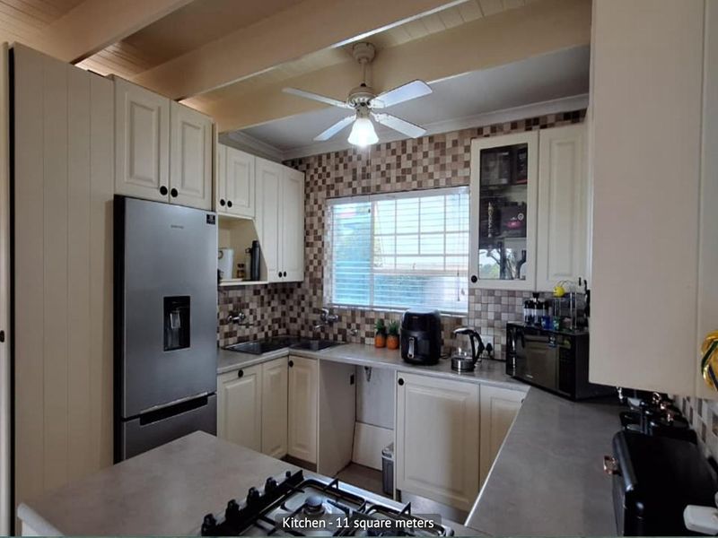 2 Bedroom Townhouse for Sale in Broadacres - Photo 3