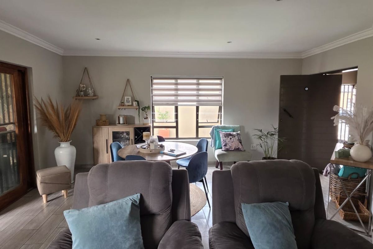 Modern 3-Bedroom Cluster Home for Sale in Beyers Park - Photo 3