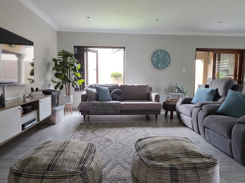 Modern 3-Bedroom Cluster Home for Sale in Beyers Park - Photo 6