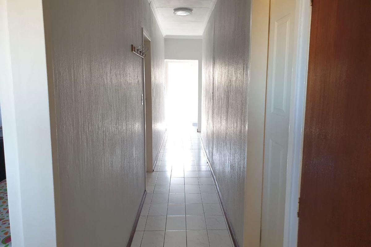 Rental Home in Esther Park - Photo 5