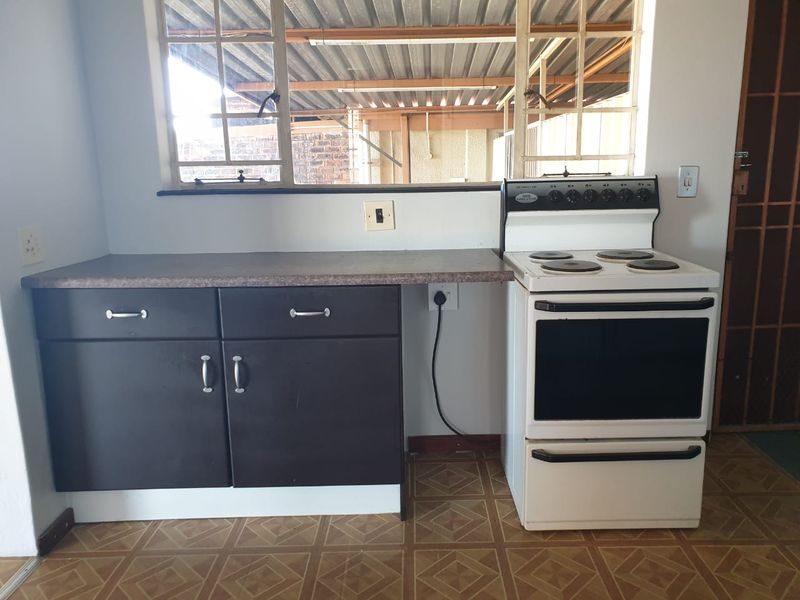 Rental Home in Esther Park - Photo 3