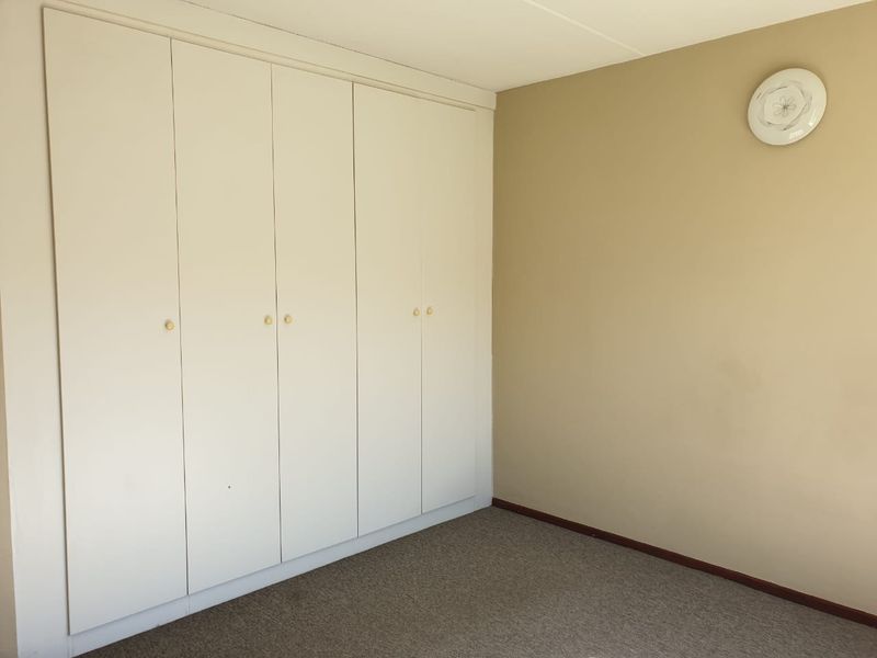 Fantastic investment or home for a fist time buyer! - Photo 7