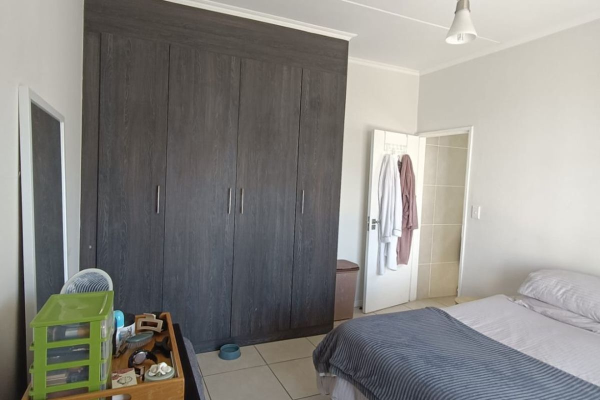One Bedroom apartment in the Sandowm Estate - Photo 5