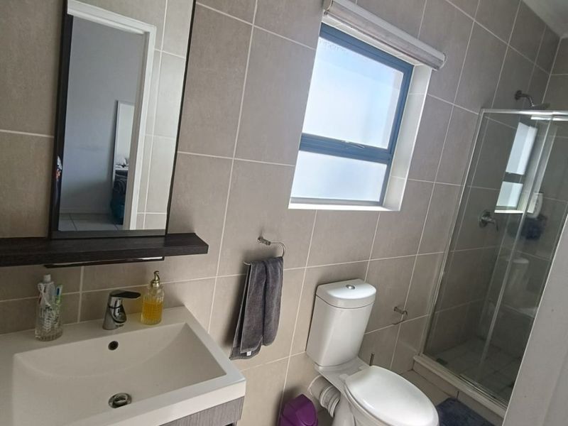 One Bedroom apartment in the Sandowm Estate - Photo 6