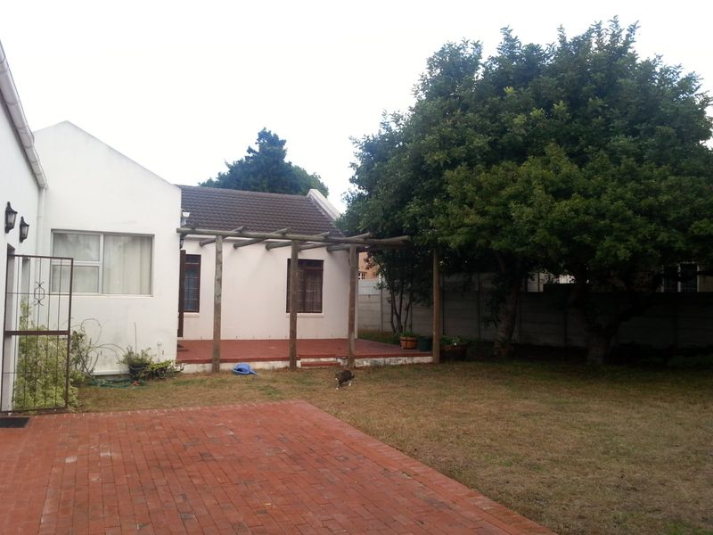 Studio apartment in Table View - Photo 2