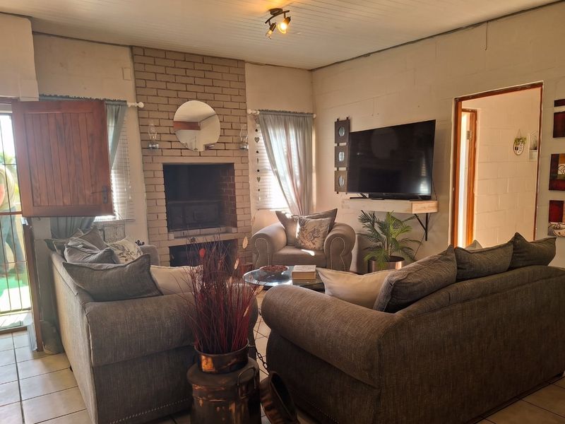 Off-the-Grid 3 Bedroom Home on a 2ha Smallholding - Photo 3