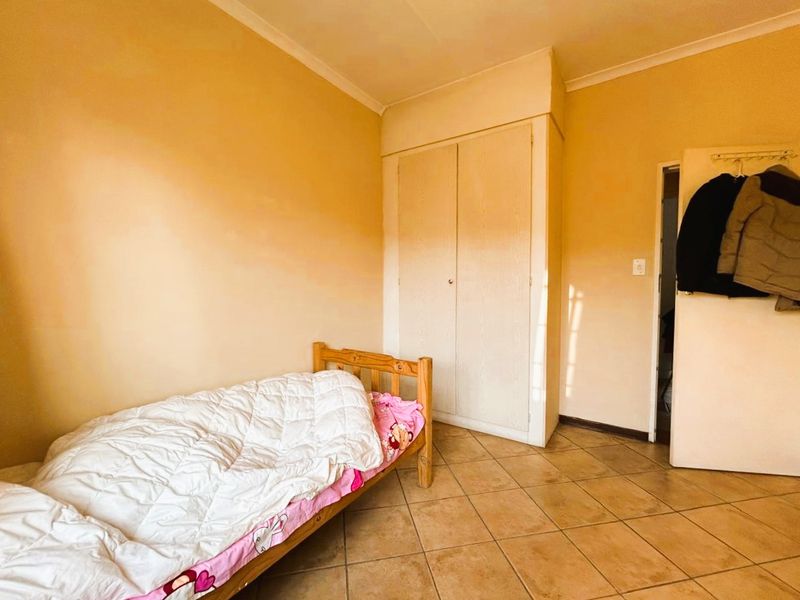 3 Bedroom 2 Bathroom apartment in Eco Park - Photo 8