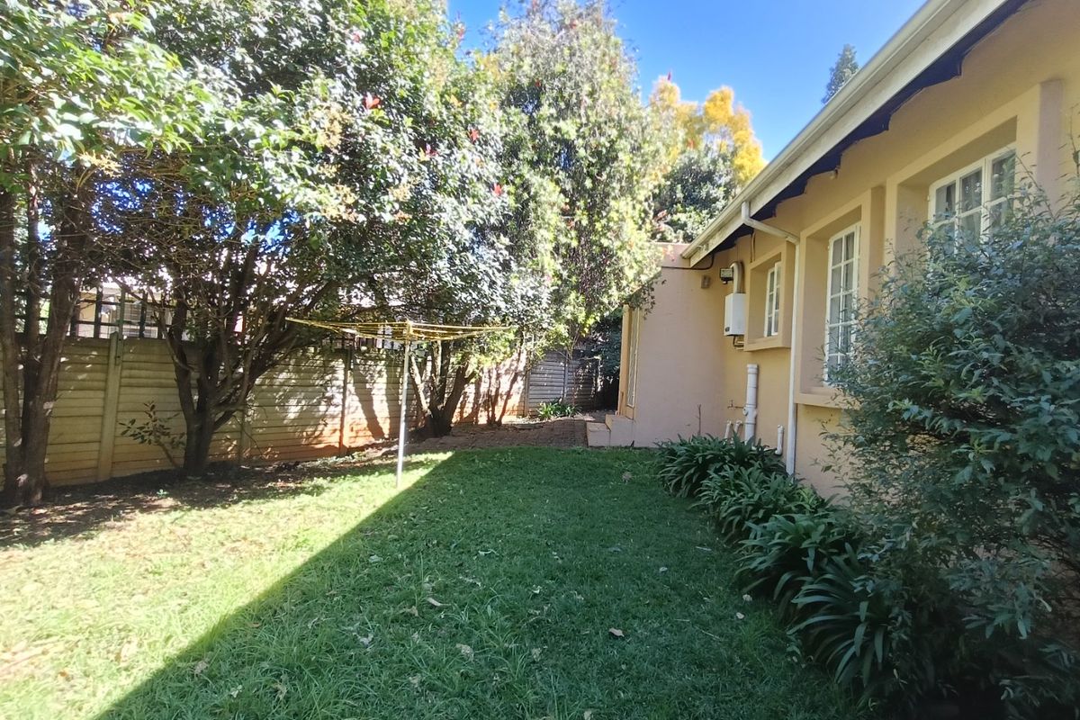 Lovely 3 Bedroom Home for Sale in Kempton Park - Photo 2