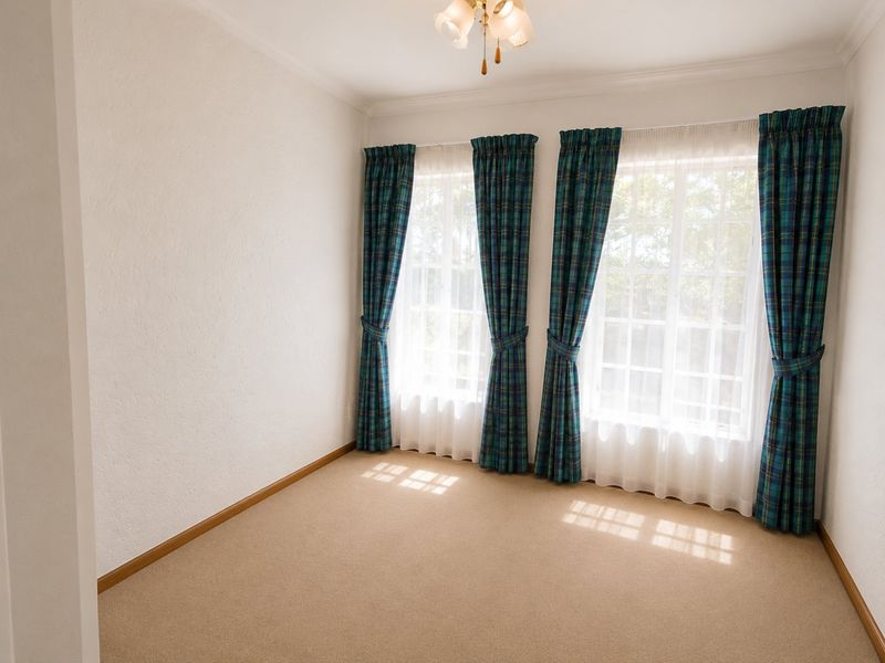 Lovely 3 Bedroom Home for Sale in Kempton Park - Photo 3