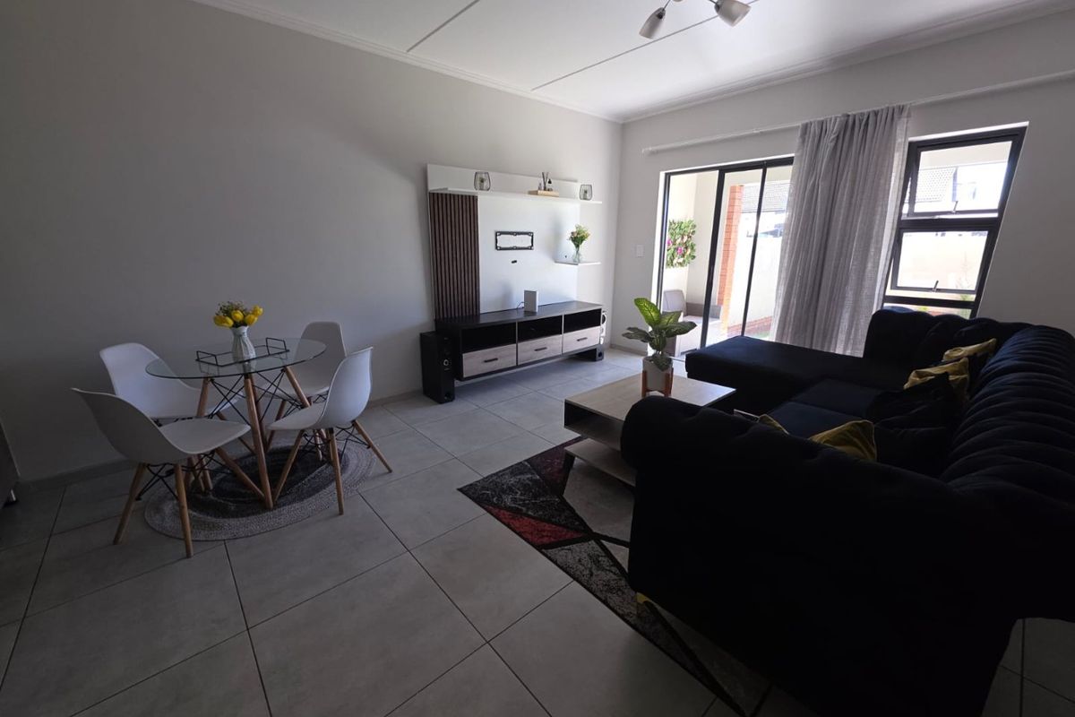 TWO BEDROOM ONE FULL BATHROOM GROUND FLOOR UNIT TO LET IN GLEN MARAIS  - Photo 5