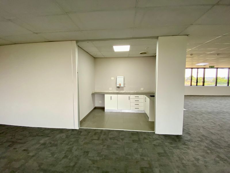 Modern Office Space Available in Wooodmead - Photo 6