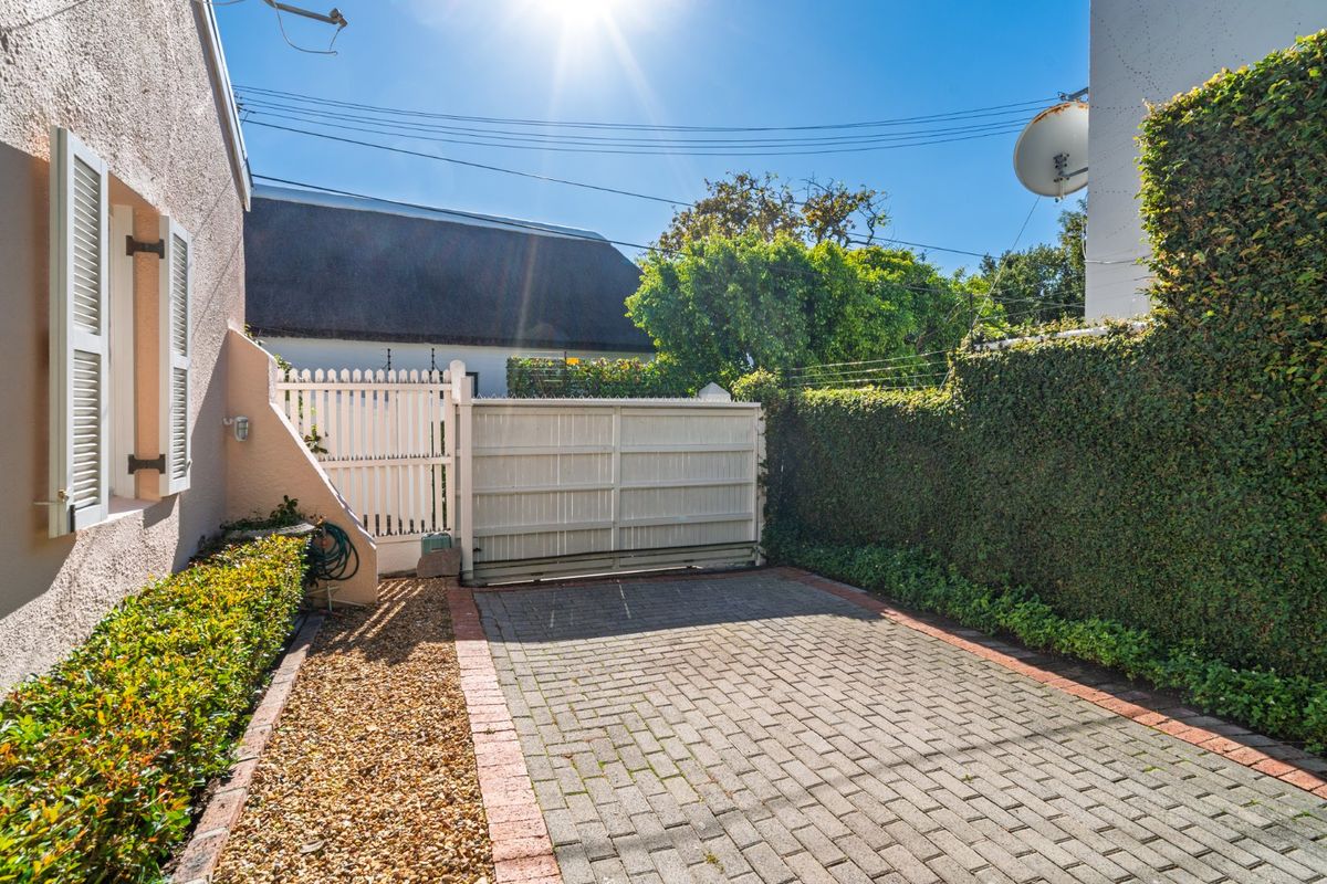 Wayside Cottage | Chelsea Village | Wynberg Upper - Photo 3
