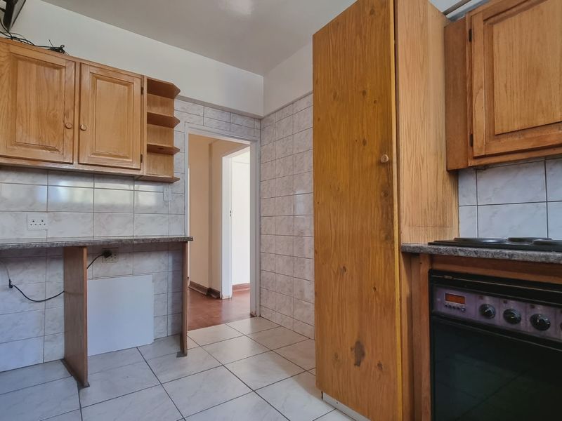2 Bedroom Apartment To Let - Photo 5