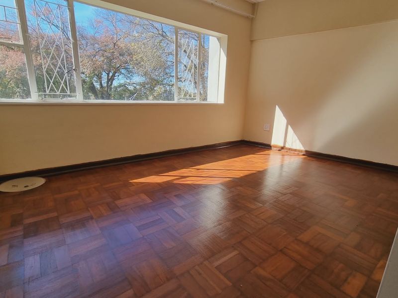 2 Bedroom Apartment To Let - Photo 2