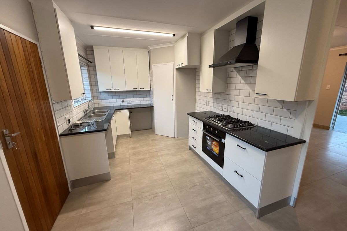 Newly Renovated Gem! - Photo 2
