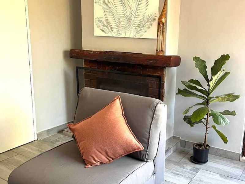 Family Home For Rent - Photo 6