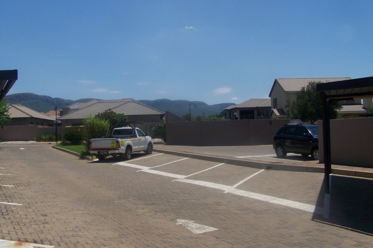 2-Bedroom Apartment for Sale in Gateway Manor – Excellent Value! - Photo 3