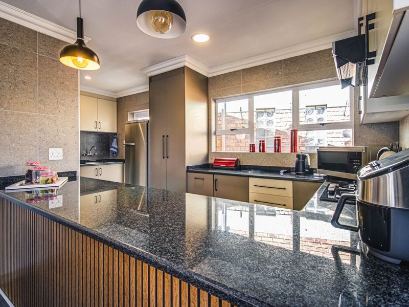 Fresh & Modern Cluster   - Photo 5