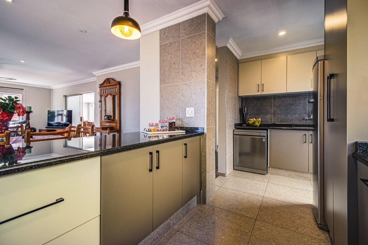Fresh & Modern Cluster   - Photo 3