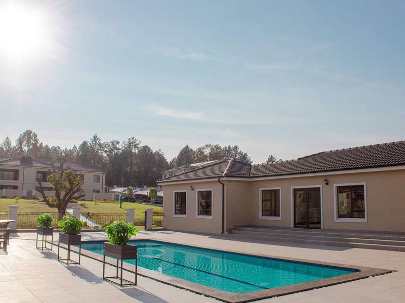 Modern Apartment with Solar Power in Secure Lifestyle Estate - Photo 2