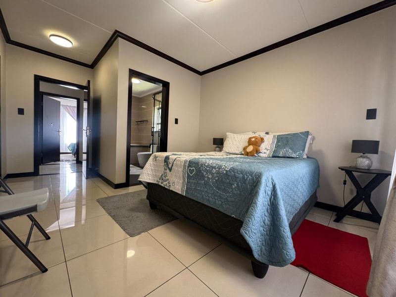 Modern Apartment with Solar Power in Secure Lifestyle Estate - Photo 9