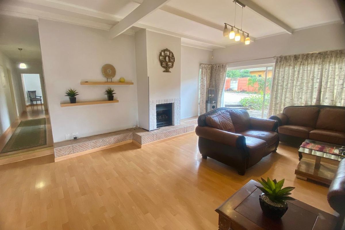 3 Bedroom Family Home with Flatlet/Office Potential in Sought-After Doringkloof Centurion - Photo 5