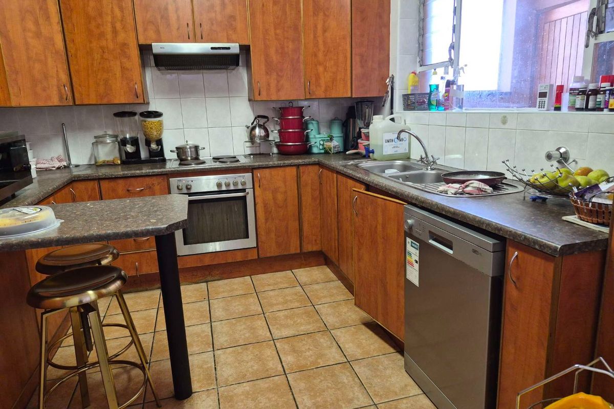 2 bedroom apartment for sale in St Georges Park - Photo 4