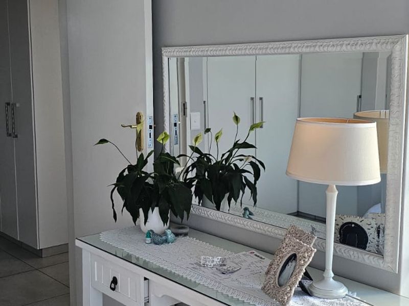 Elegant 1 Bedroom Apartment for Sale in Secure Senior Lifestyle Village – Linksfield, Johannesburg - Photo 5
