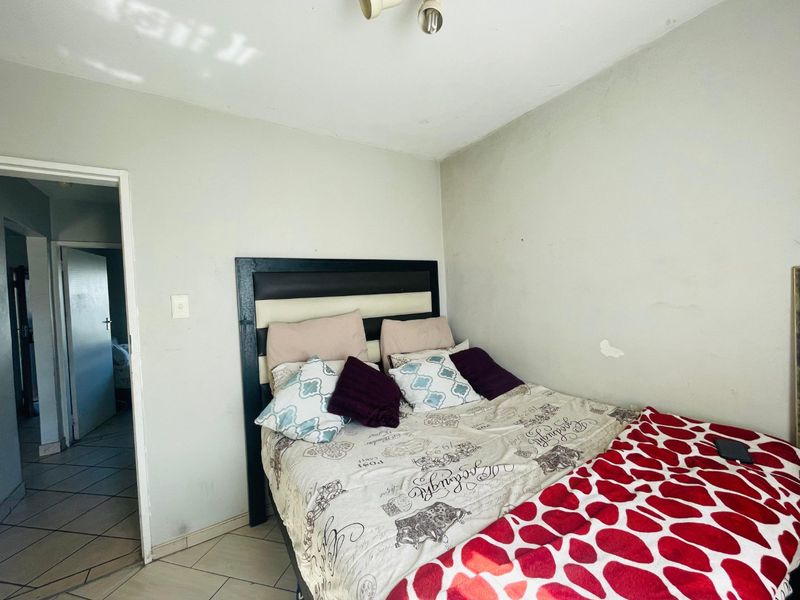 2 Bedroom First Floor Apartment with Garage & Lifestyle Amenities - Photo 10