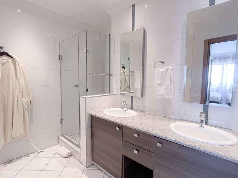 Modern 2-Bedroom Furnished Apartment To Rent – Bedford Gardens (Kingsley) - Photo 8