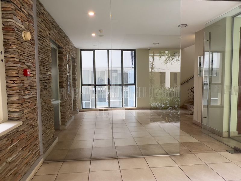 Modern 2-Bedroom Furnished Apartment To Rent – Bedford Gardens (Kingsley) - Photo 7