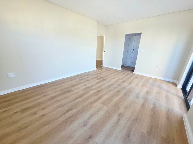 Premium Rental Home in Sought-After Sandown - Photo 9