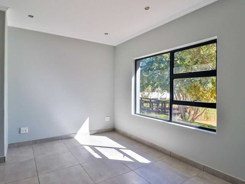 New Retirement Development in Hartbeespoort: Serene Estate – Your Exclusive Haven for Comfort and Safety - Photo 10