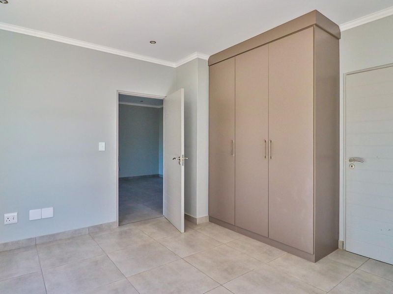 New Retirement Development in Hartbeespoort: Serene Estate – Your Exclusive Haven for Comfort and Safety - Photo 9