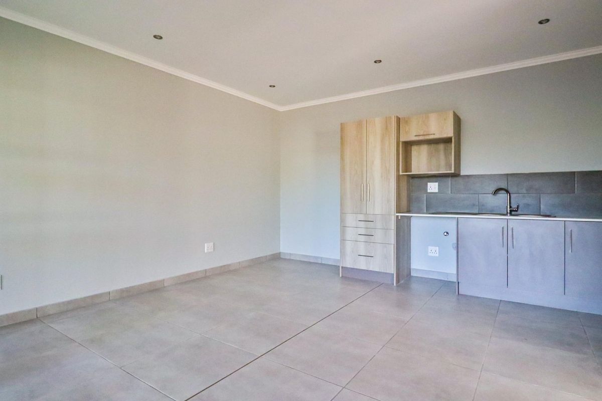New Retirement Development in Hartbeespoort: Serene Estate – Your Exclusive Haven for Comfort and Safety - Photo 5