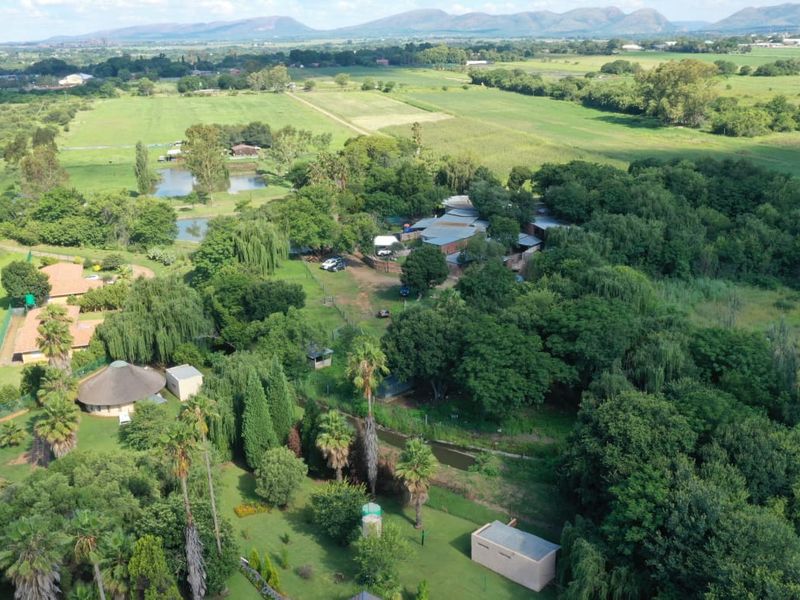 1.9 Hectare Smallholding in Krokodildrift - Photo 1