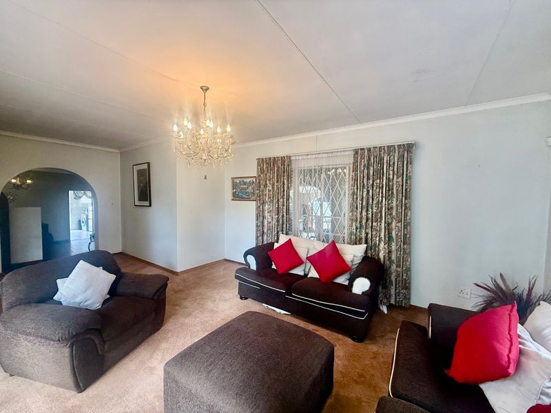 Everyday Comfort in Hartbeespoort - Photo 4