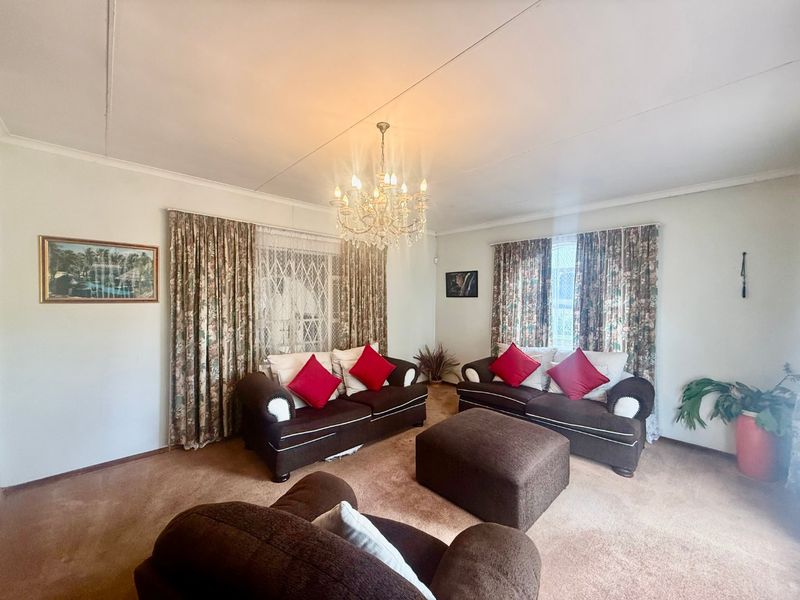 Everyday Comfort in Hartbeespoort - Photo 3