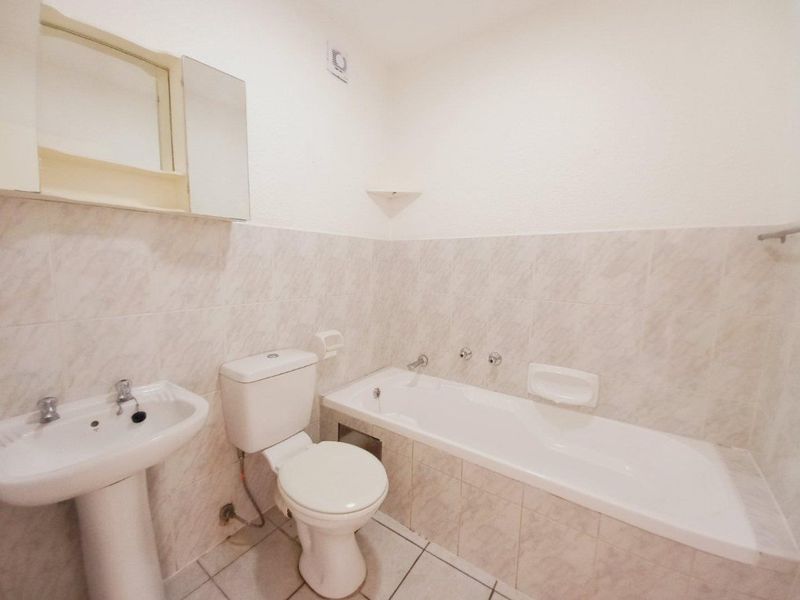 Two-Bedroom, 2 Bathroom Townhouse at Eagles Nest – Ground Floor - Photo 9