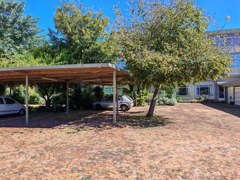 2 Bedroom Apartment for sale in Linden. - Photo 6